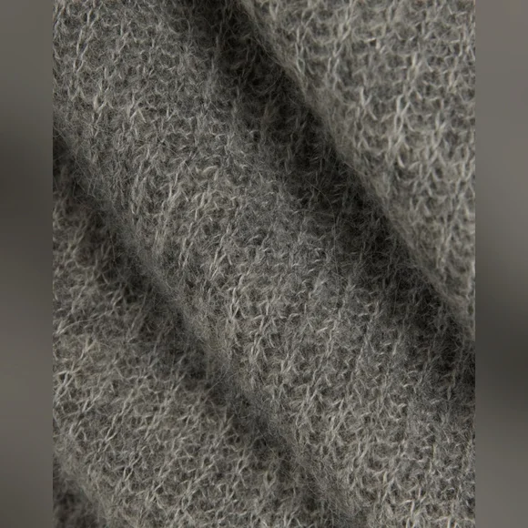 EVERLANE Cocoon Grey Crew In Alpaca Small - Picture 5 of 9